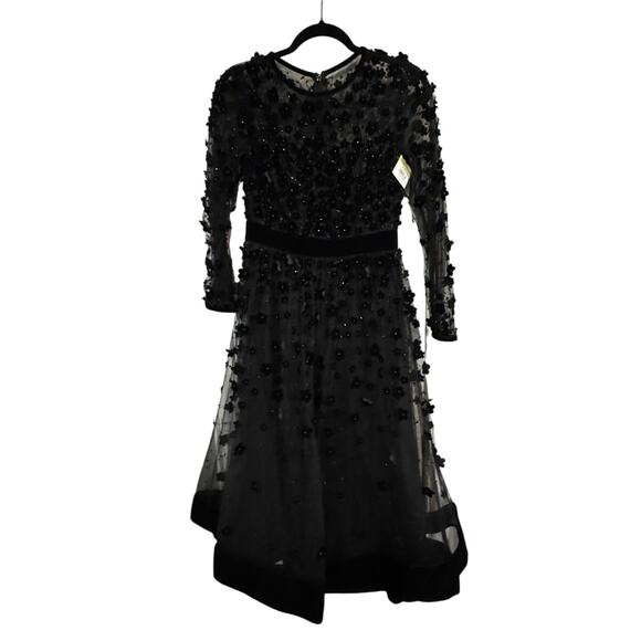 MAC DUGGAL Black Velvet 3-D Floral Embellished Sheer Fit Flare Dress Size 6 - Picture 5 of 9